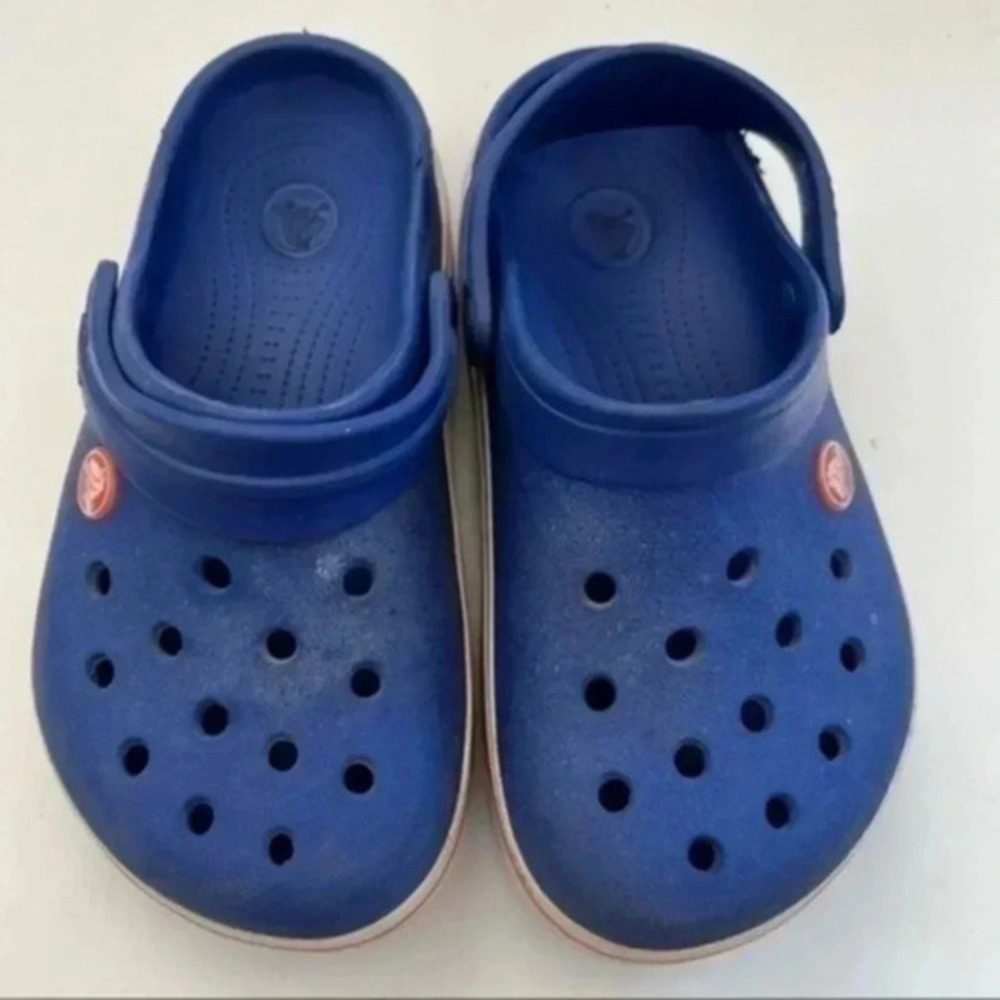 Crocs Kids's Crocband Chevron Beaded Clog - Navy/Red, Toddler size 2 lit…